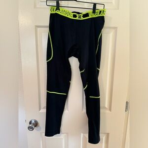 NWOT Under Armour Youth Coldgear Leggings